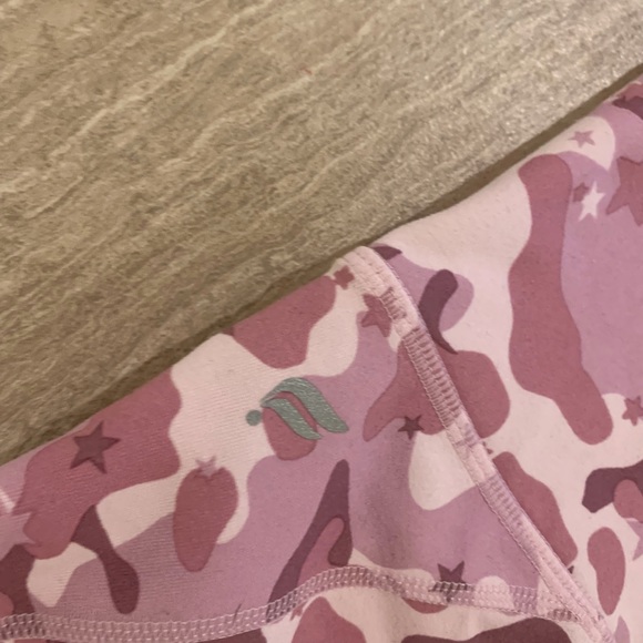 Fabletics Shorts - Picture 4 of 4